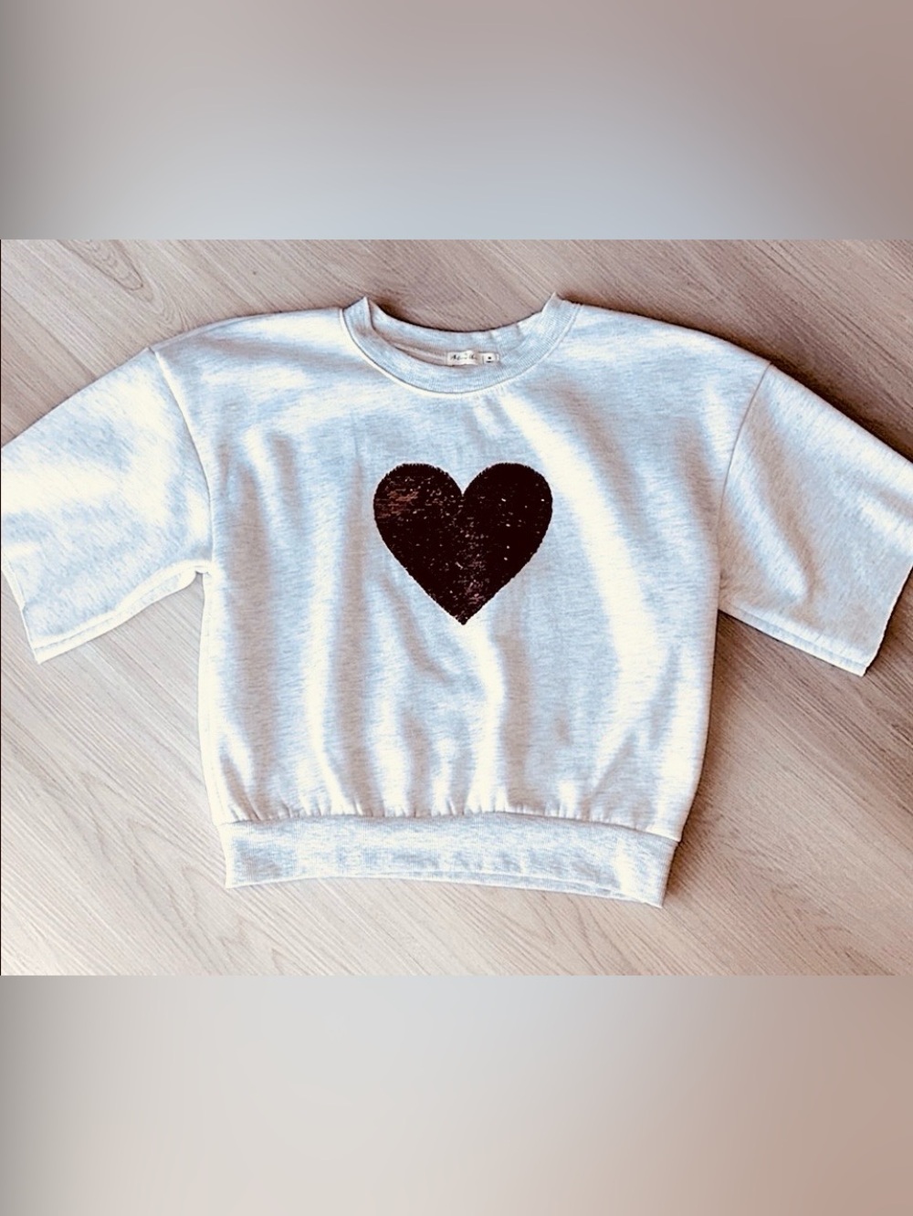 Active USA Sequin Heart SS Sweatshirt M Gray Pink Valentine Casual Upcycled
